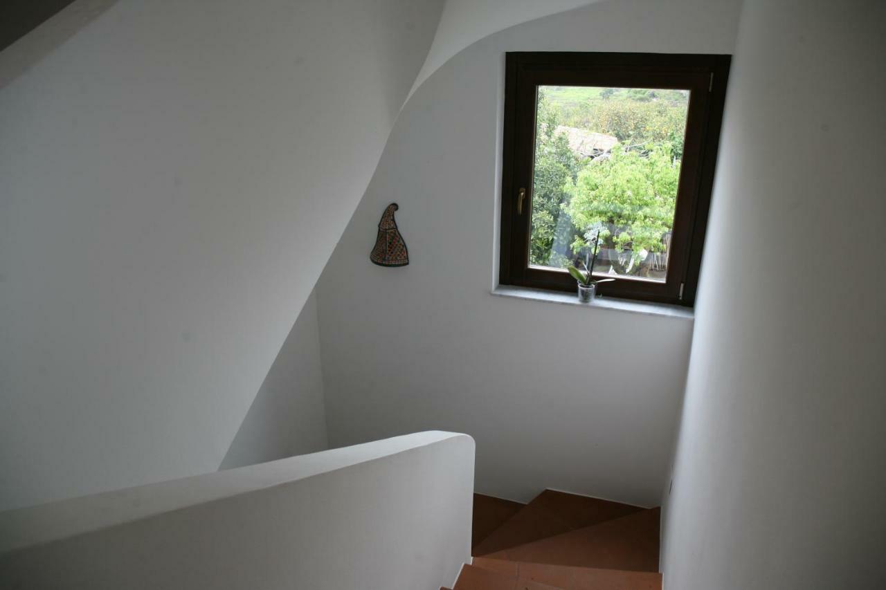 Route 114 Apartment อาชิเรอาเล ภายนอก รูปภาพ