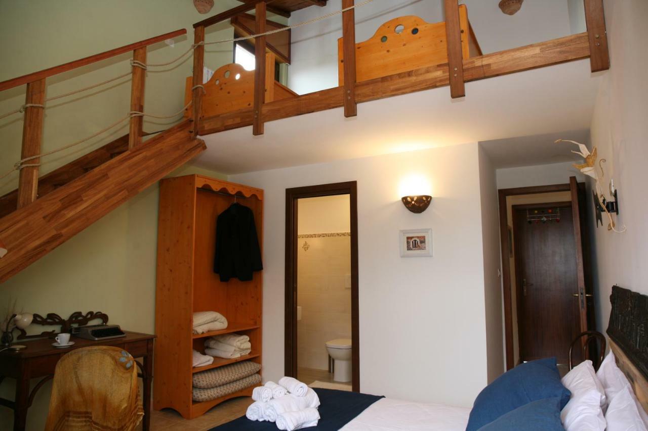 Route 114 Apartment อาชิเรอาเล ภายนอก รูปภาพ